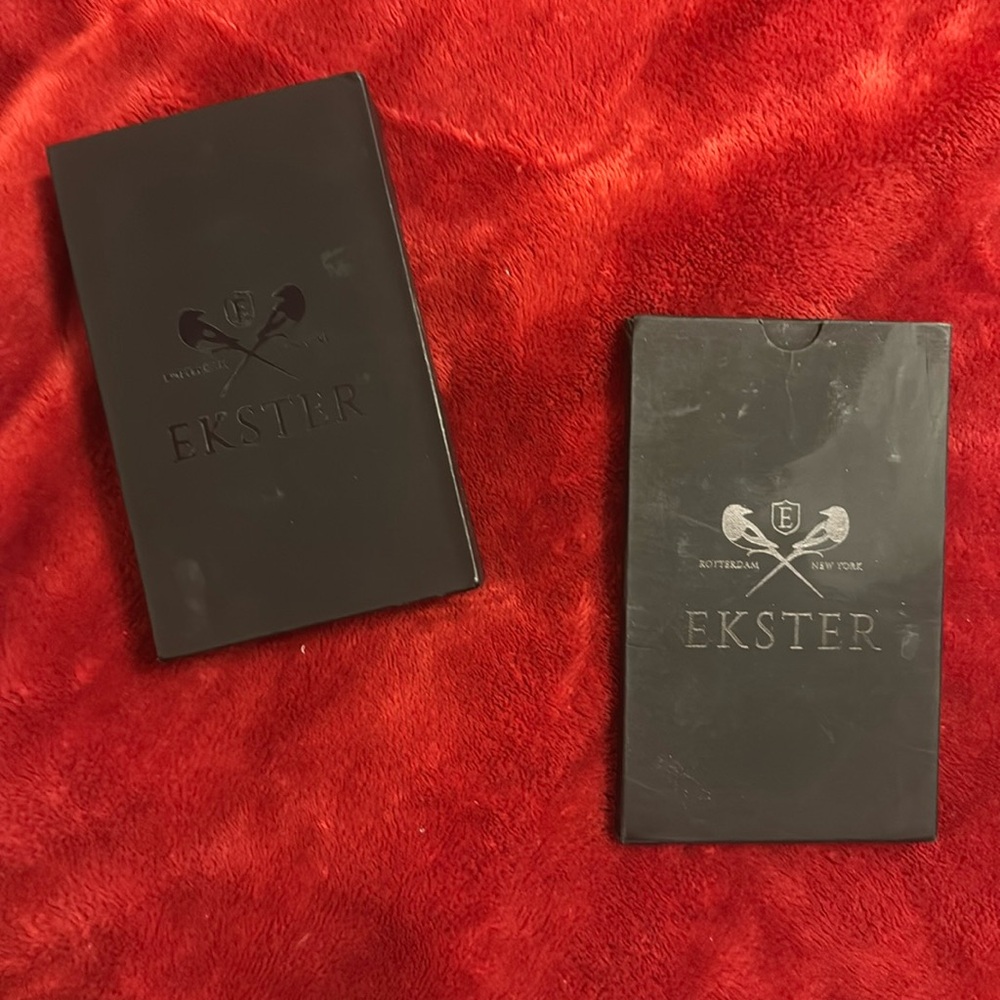 Ekster Men's Wallet, RFID Blocking Leather Minimalist Wallet, Quick Card Access